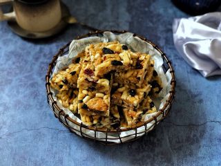 20、外酥内软的香甜干果萨琪玛,成品图