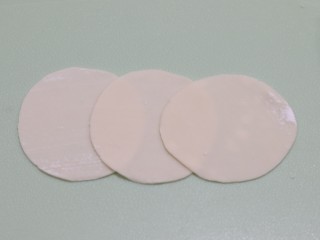 2、脆皮酱香饼,三张叠起来