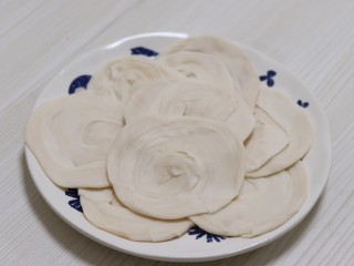 7、脆皮酱香饼,依次做完