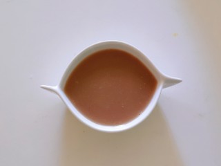 13、红豆薏米糊,时间到，盛到碗里即食。