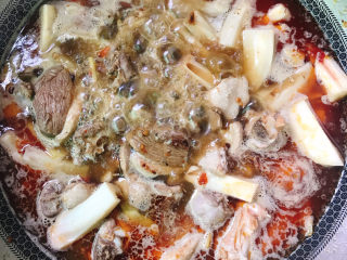 16、姜爆鸭子,大火烧开转中火焖