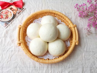 16、山药馒头,营养丰富。