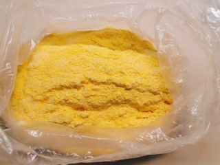 1、玉米面糊糊,超市买到的玉米面  