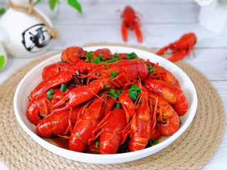 13、爆炒小龙虾,小龙虾的季节，怎么能不吃它！