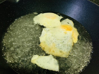 9、荷包蛋焖面,烧开