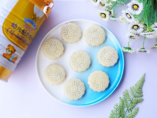 15、冰皮月饼,成品。