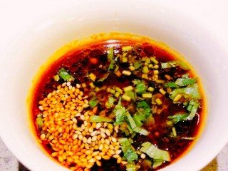 16、彩色水饺,根据个人口味调制蘸料