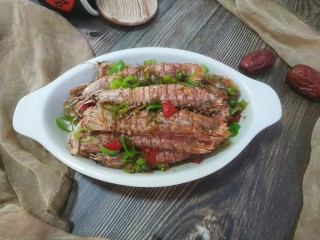 17、椒盐皮皮虾,成品图