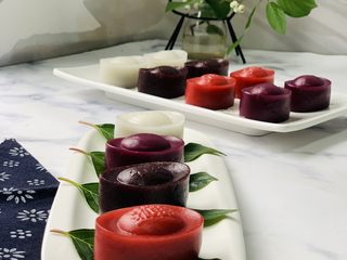 16、冰皮月饼,无需烘烤,简单易做,口感软糯滑爽,略有弹性。