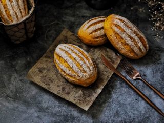 23、亚麻籽南瓜软欧包,成品图