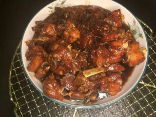 18、糖醋小排,就可以出锅啦，酸甜可口。令人食指大动。