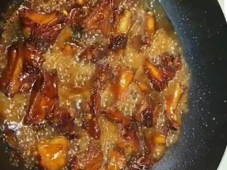 8、可乐排骨,最后大火收汁