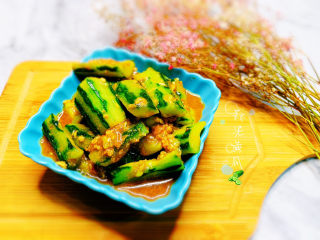 19、蒜泥黄瓜,蒜泥黄瓜，完成