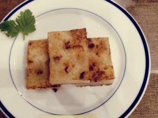 17、广式萝卜糕,喜欢吃焦一点的可以煎煎一点