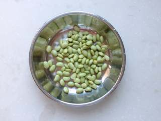 3、杭州-酱烧土豆腐,毛豆洗净