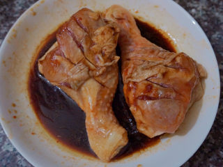 9、新奥尔良烤鸡腿,鸡腿搅拌均匀腌制半小时