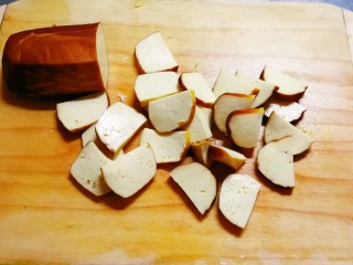 10、凉拌素鸡,素鸡切片