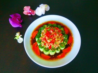 27、凉拌黄瓜卷,成品图