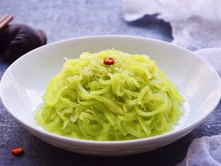 13、凉拌莴苣丝,爽口