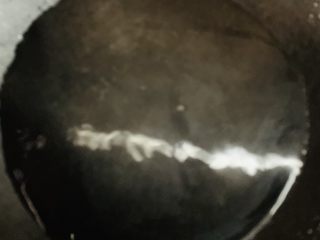 9、凉拌三丝,锅里放入淹没胡萝卜的水量。