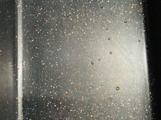 11、油响黄瓜,锅洗净开小火。