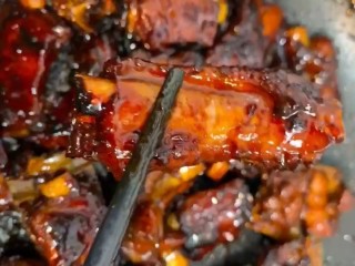 8、可乐排骨,大火收汁即可，可乐排骨做好