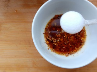 13、手撕鸡胸肉,加盐