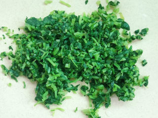 7、马兰头拌香干,切成末