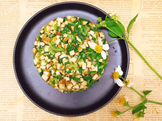 20、马兰头拌香干,成品图