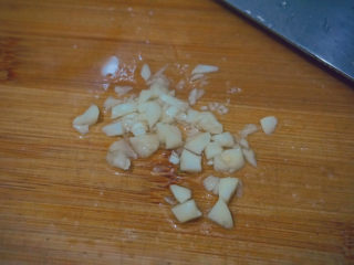 3、清炒苋菜,蒜泥