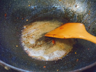 5、清炒苋菜,热油下锅