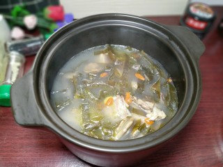 16、海带鸭子汤,营养的海带鸭子汤做好了