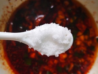 15、香辣藕片,少许白糖