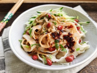 14、麻酱凉面,喜欢的试试吧!