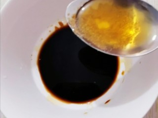 7、盘龙黄瓜,一小勺香油