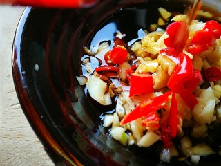 15、家宴颜值凉菜~番茄豆腐花,点上几滴香油