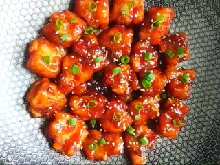 10、糖醋排骨,最后收干汤汁撒上葱花即可