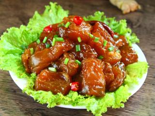 11、酱烧牛蹄筋,热吃软糯