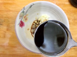 15、创意料理の香芹拌香螺,一勺香醋