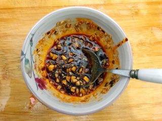 19、创意料理の香芹拌香螺,搅拌均匀