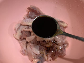 4、生炒鸡,1勺生抽