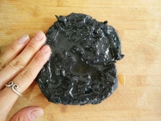 19、葵花籽酥―《舌尖上的中国3》中同款,给面做个按摩。