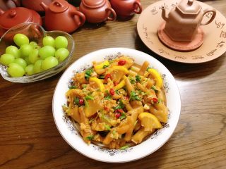 15、柠檬鸡爪,成品。