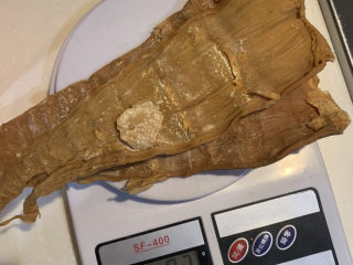 2、笋干老鸭汤,准备85g笋干