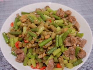 27、酸豆角炒鸡胗,超级下饭的啊啊啊啊