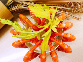 15、白灼大虾,成品图