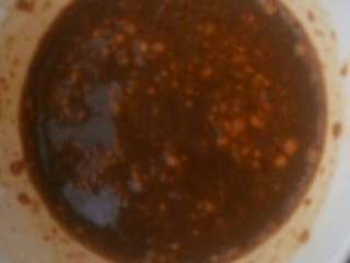 9、茄子豆角,调好汁～淀粉，水，酱油，盐，鸡精