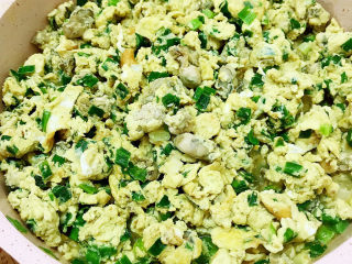 16、生蚝煎蛋,关火