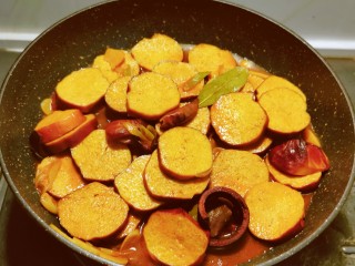 15、卤素鸡,汤汁收得差不多了 关火