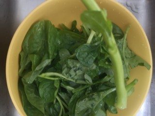 4、蒜泥木耳菜,大根不要